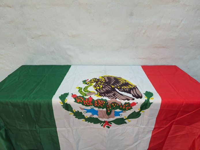Large Textile Mexican National Flag with Coat of Arms
