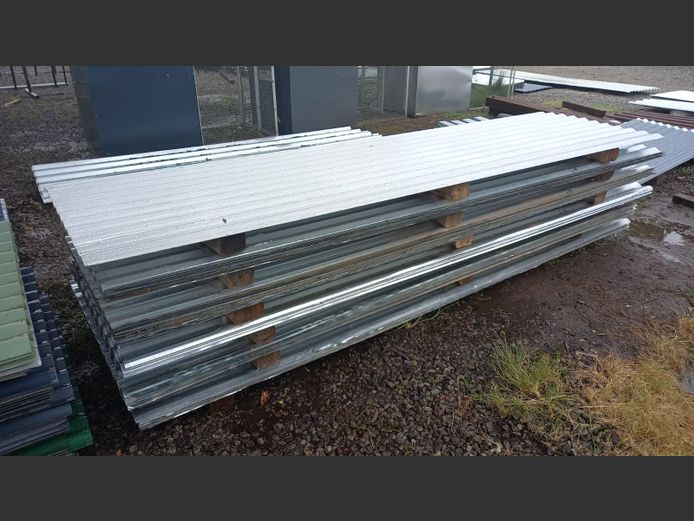 3m Corregated galvanised sheet 0.55mm thick