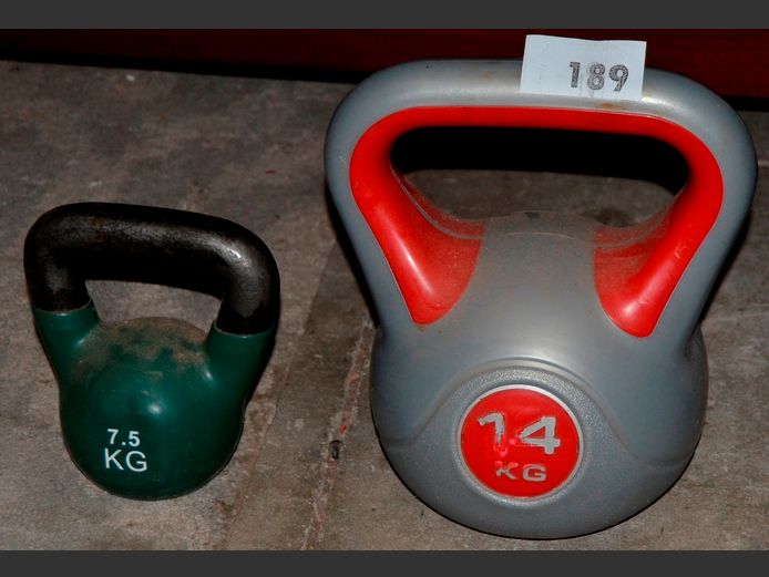 GORILLA SPORTS 14kg KETTLE BELL & ANOTHER