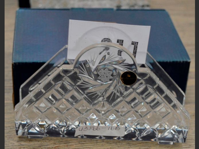 BOHEMIA CRYSTAL NAPKIN HOLDER