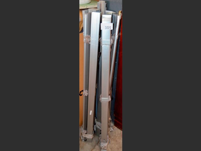 LOT OF 6: ALUMINIUM BLINDS, Average length = 117cm