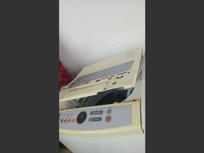 Top loader washing machine