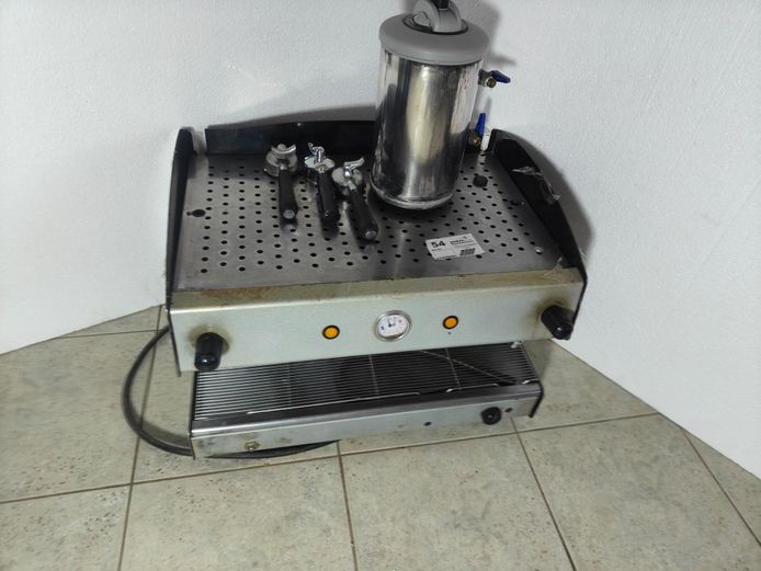 BRASILIA COFFEE MACHINE
