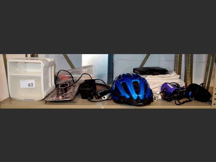 LOT: BICYCLE HELMET, BICYCLE PUMP, 2 x HAIRDRYERS [Switch on], LINEN, etc