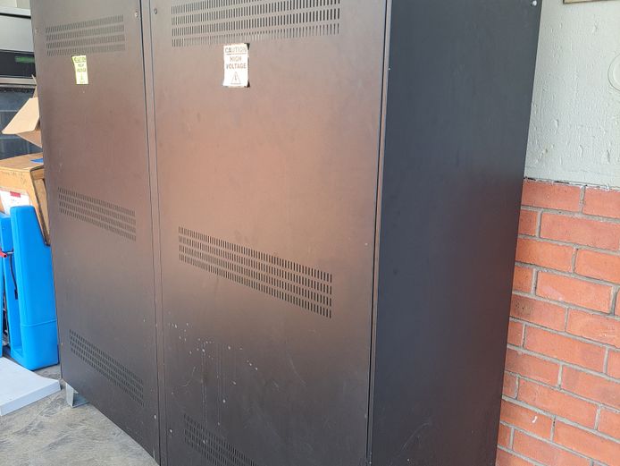 UPS unit