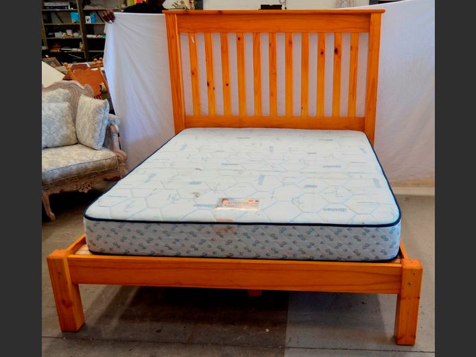 PINE DOUBLE BED WITH SNOOZE-ME MATTRESS