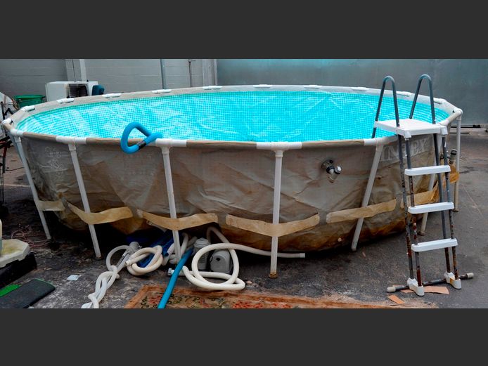 INTEX SWIMMING POOL WITH CREEPER PIPE & PUMP, 5m Diameter [Untested]