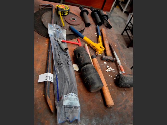 RUBBER MALLETS, RIVET GUN, CABLE TIES, etc