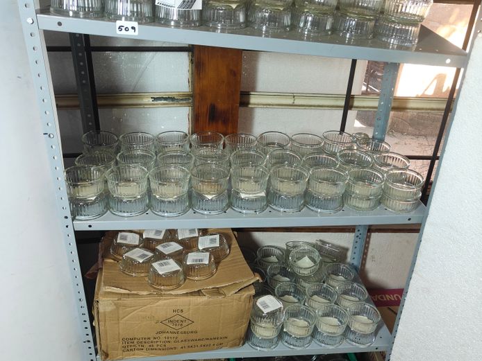 LOT VARIOUS GLASSWARE