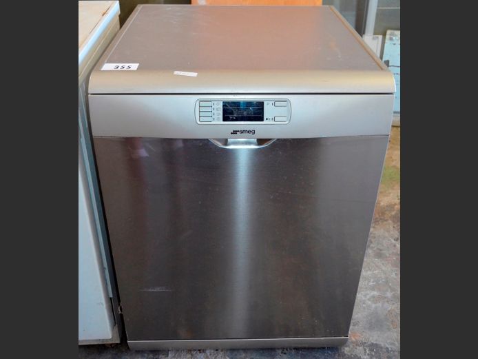 SMEG STAINLESS STEEL DISHWASHER [Switches on, untested further] [#: 425913954]