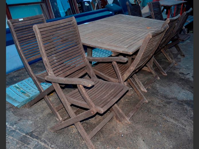 MERANTI PATIO TABLE WITH MATCHING CHAIRS, 170 x 100 x 72cm [Very weathered]