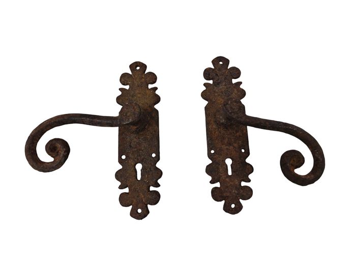 Antique Style Rustic Metal Door Handles