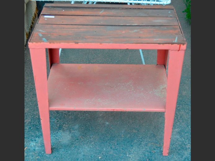 METAL & WOOD BRAAI TABLE, 64 x 41 x 64cm