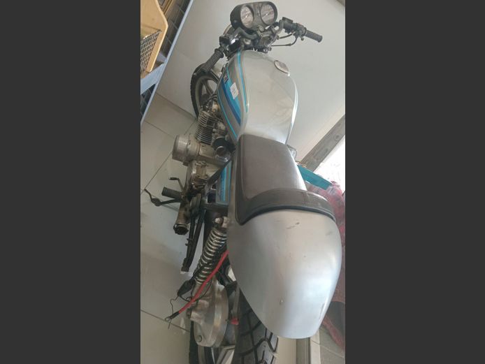 Suzuki gs 850G no papers