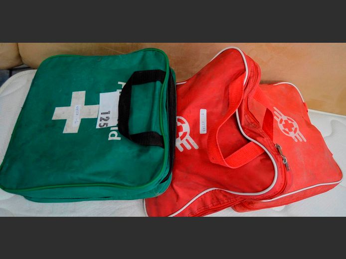 LOT: 3 x FIRST AID KITS