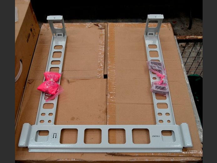 HEAVY DUTY WALL BRACKET WITH BOX, 69 x 67cm ### PLUS VAT ###