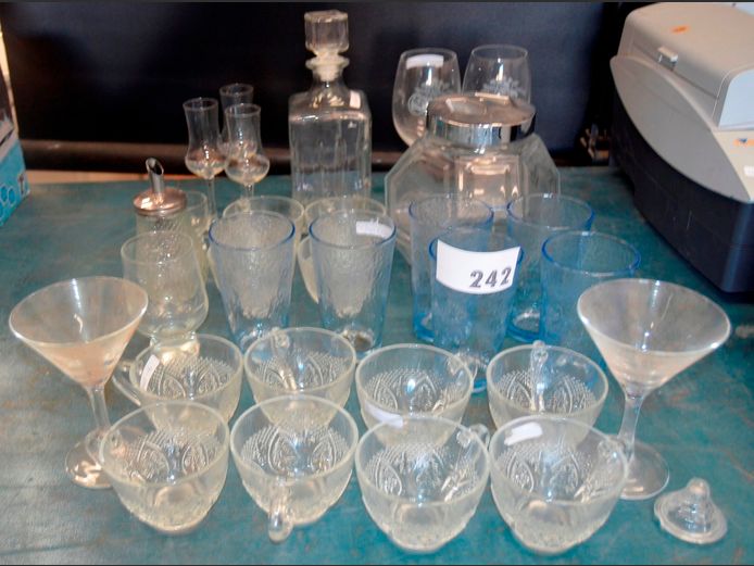 GLASS DECANTER WITH STOPPER, GLASS COOKIE JAR WITH LID & ASSORTED DRINKING GLASSES