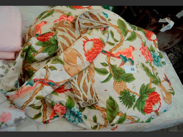 PAIR FLORAL & BIRD PATTERNED CURTAINS