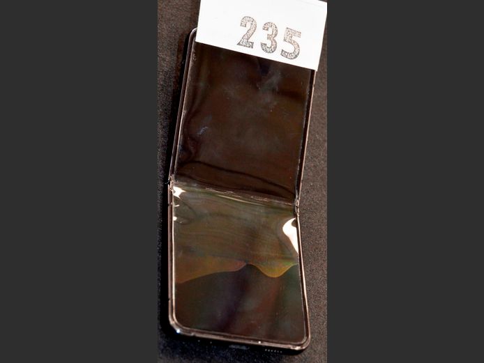 SAMSUNG Z FLIP 4 [Untested, no charger, damaged]