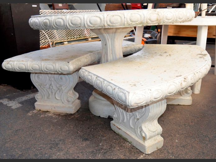 CONCRETE CIRCULAR GARDEN TABLE WITH PAIR BENCHES, 107cm Diameter x 74cm High [Table cracked]