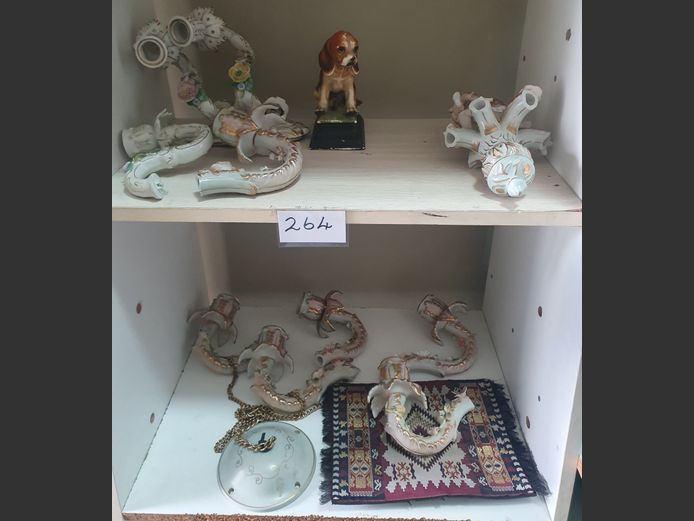 LOT: PORCELAIN CHANDELIER ARMS, etc