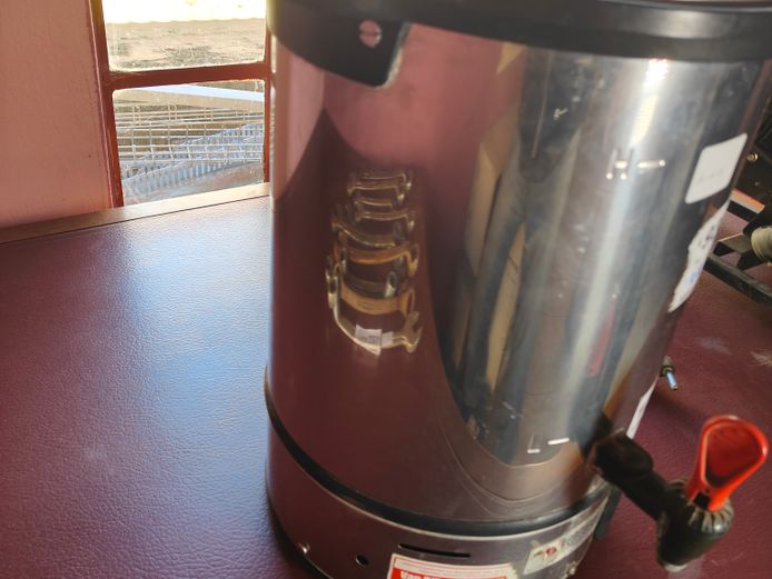 16 LT URN (WORKING)