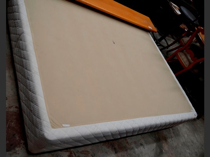 SILVER QUEEN SIZE BED BASE ONLY