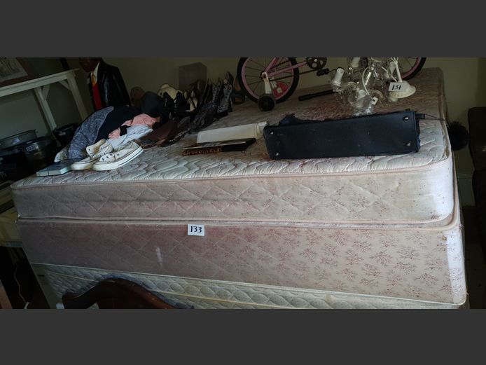 DOUBLE BED BASE & MATTRESS SET