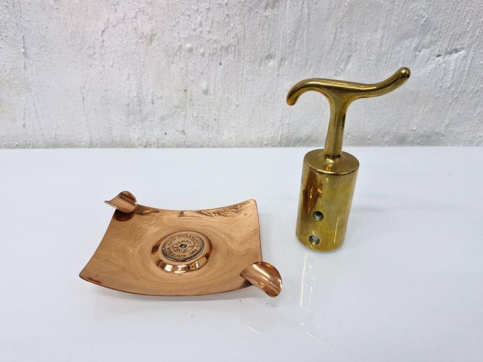 Rhodesia & Nyasaland 1962 Penny Copper Ashtray & Brass Fitting Lot