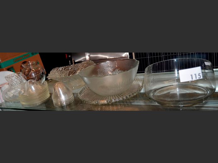 GLASS: BOWLS, VASES, etc