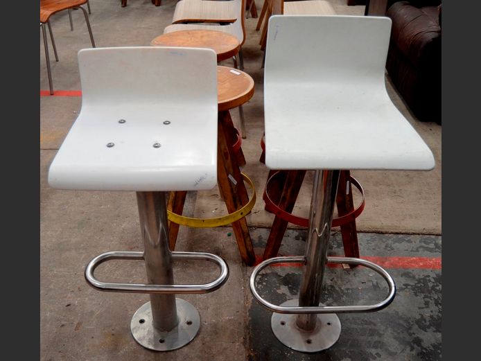 LOT OF 2: WHITE PLASTIC & STAINLESS STEEL FLOOR MOUNT BAR CHAIRS, 68cm High
