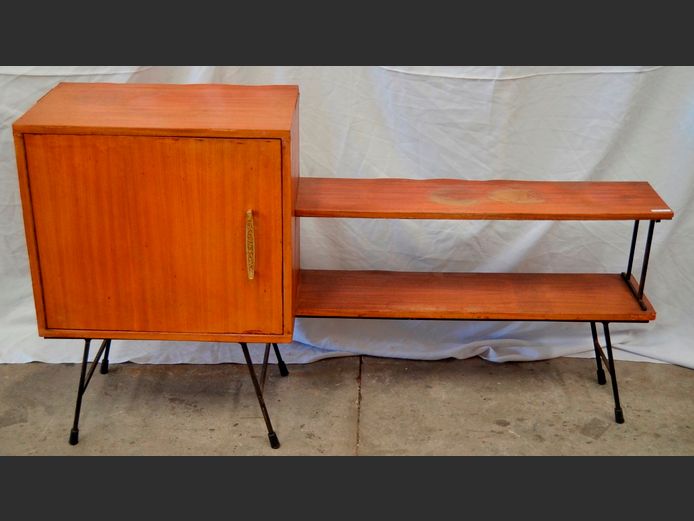 MID-CENTURY SAPELE MAHOGANY SINGLE DOOR, 2-TIER RECORD CABINET, 152 x 37 x 85cm [Edges peeling]