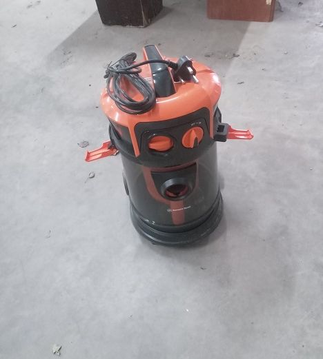Bennett Read 15 litre Hoover (no hose)
