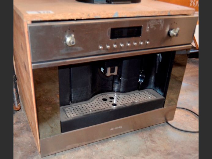 SMEG STAINLESS STEEL BUILT-IN COFFEE STATION, 60 x 50 x 49cm [Switches on, untested further]