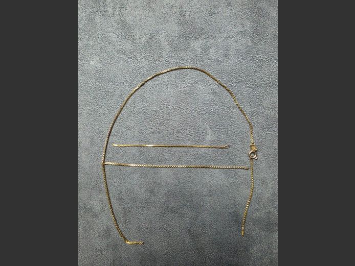 2 X 9CT DAMAGED GOLD CHAINS