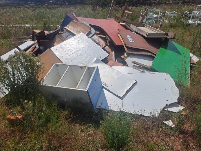 Assorted wooden scrap