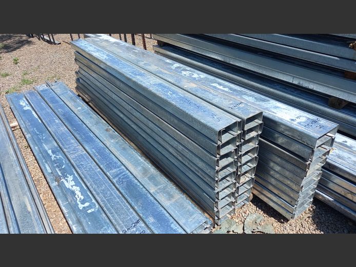 2.2m to 2.4m galvanised lipchannel 125mmx75mm 2mm thick