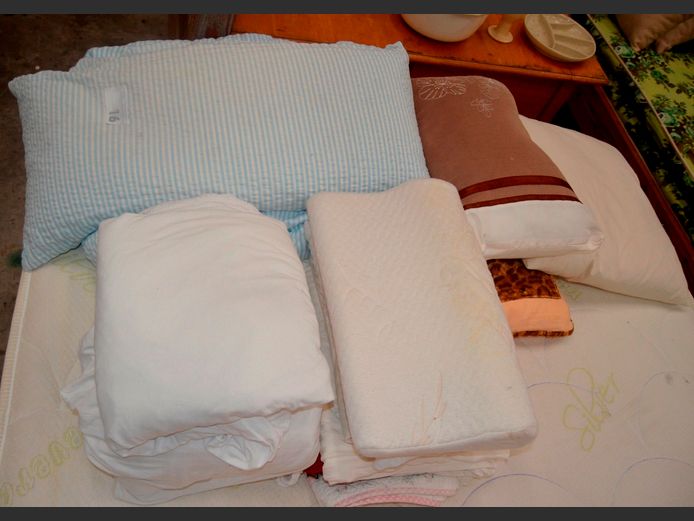DUVET INNER, DUVET COVERS, PILLOWCASES, THROW, SCATTER CUSHIONS, SCATTER CUSHION COVERS, etc [121,122,141]