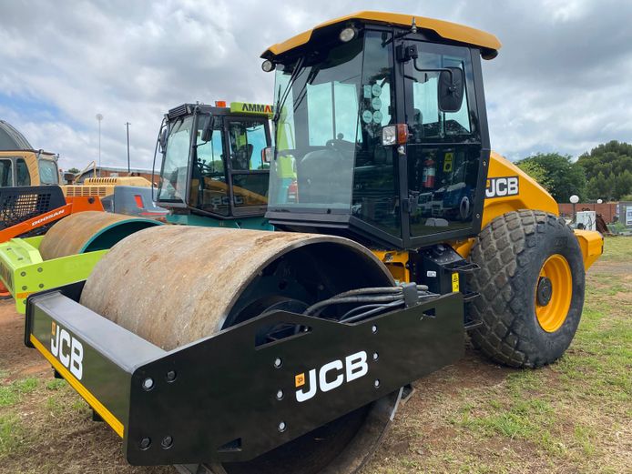 JCB 116D Roller