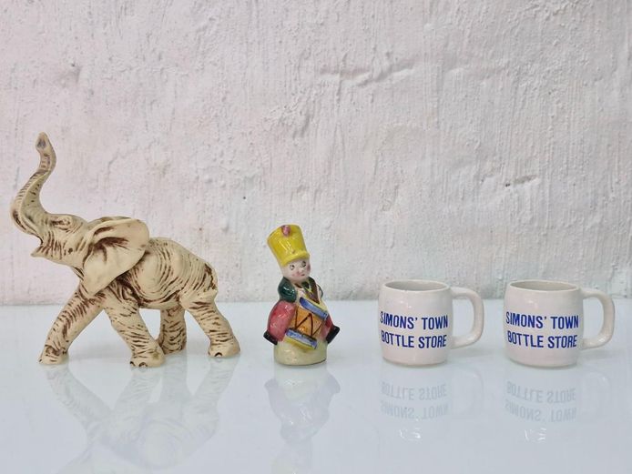 Collectibles Job Lot: Le Roux Elephant, Toy Soldier, Simons' Town Mugs