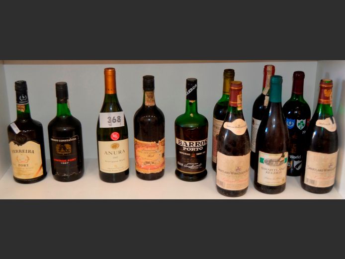 COLLECTION VINTAGE WINE & PORT [Condition of contents unknown]