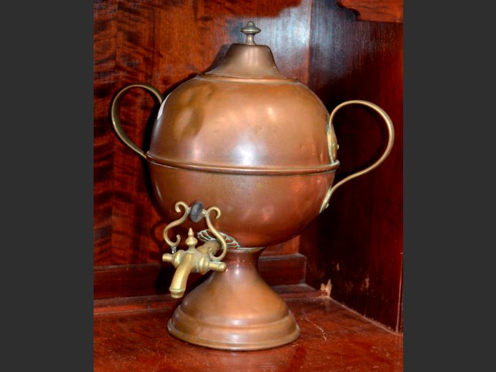 VINTAGE COPPER SAMOVAR, 38cm High