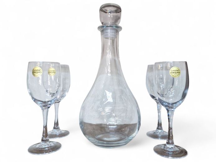Crystal Glass Decanter & Set of 4 Crystal Wine Glasses