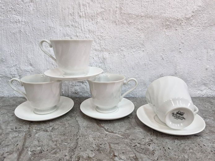 Yorkshire Fine Porcelain China Tea Cups & Saucers – White Swirl Made in Japan