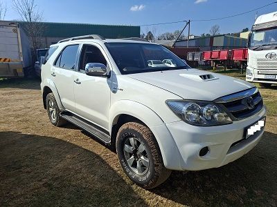 2008 TOYOTA FORTUNER 3.0D-4D 4X4 - STC