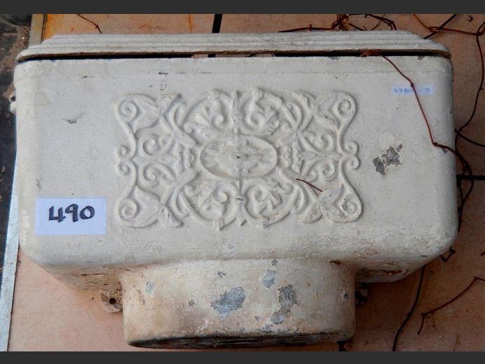 VICTORIAN CAST ALUMINIUM HIGH LEVEL CISTERN, 47 x 25 x 34cm