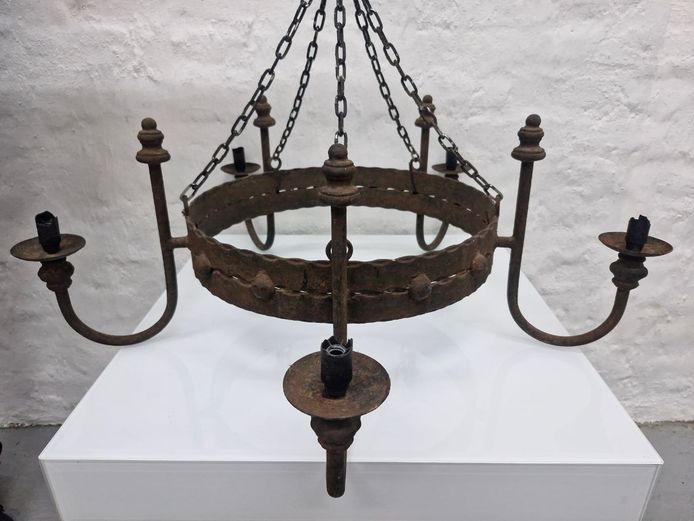 Mid-Century Gothic Revival Forged Iron 6-Light Chandelier