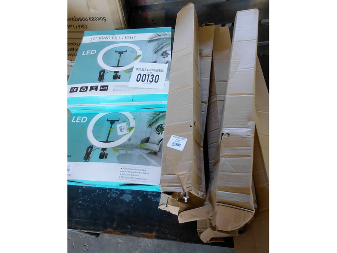 LOT OF RING LIGHTS/ TRIPODS