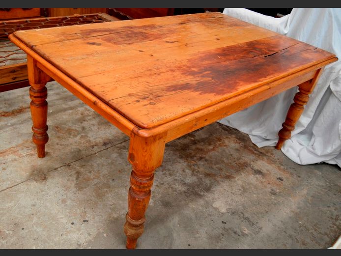 VINTAGE OREGON PINE DINING TABLE, 168 x 100 x 75cm [Top splitting]