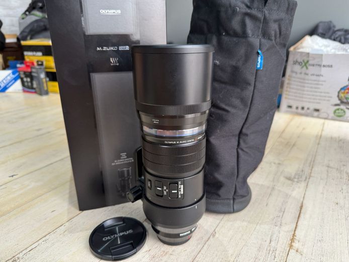 Olympus M.Zuiko Digital ED 300mm f/4.0 IS PRO — Super-Telephoto Prime Lens (Original Box)